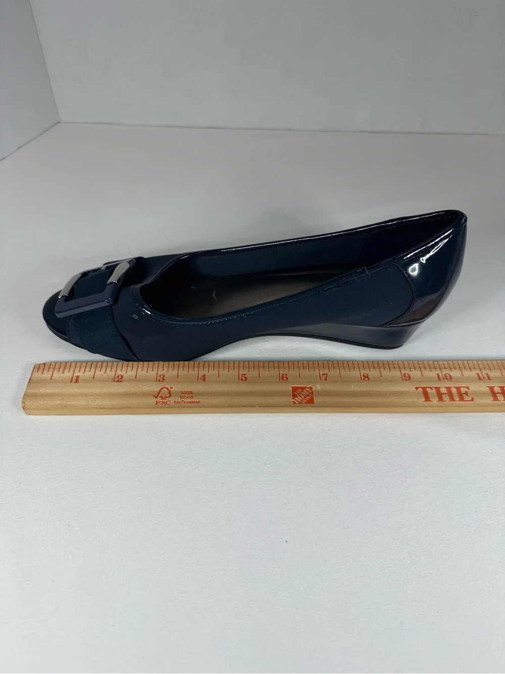 Abella Berri Navy Blue Wedge Peep Toe Heels Size 8.5 New In Box Patent Trim Pump